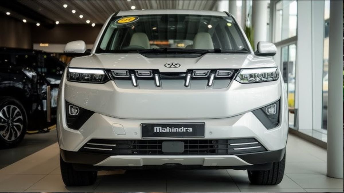 Mahindra XUV400 2025
